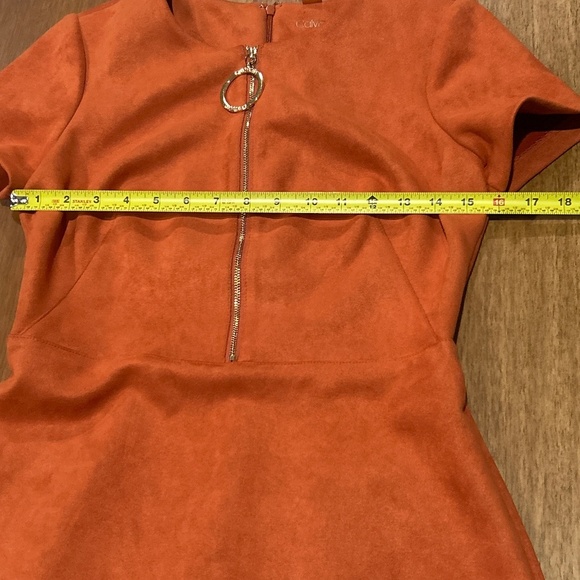 Calvin Klein Faux Suede Dress Burnt Orange Size 4 Gold Zip Circle Pull Accent - Picture 7 of 9